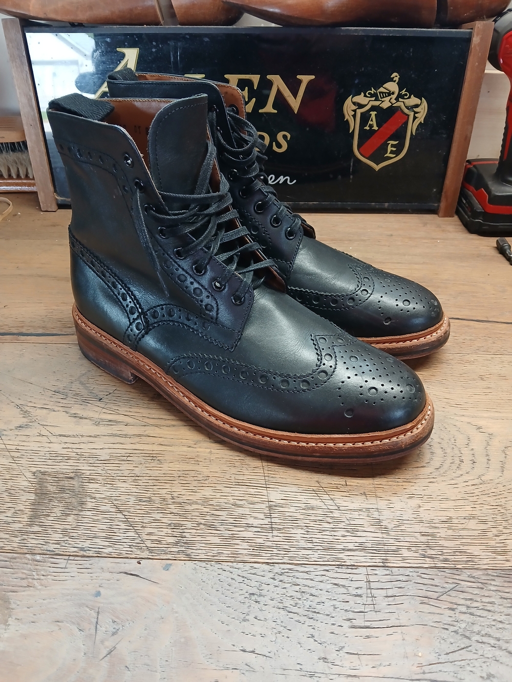 Men's Grenson Fred Brouge Black Leather Wingtip Boots with Brown Welt